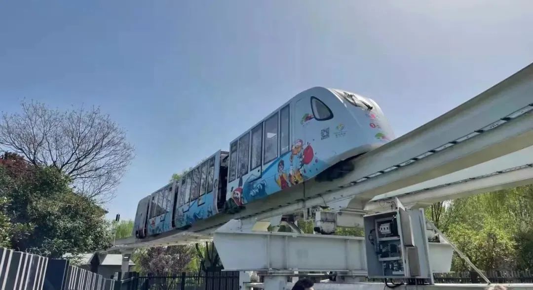 卓普周在海南、重庆、陕西、河南开展系列商务活动并调研所属企业