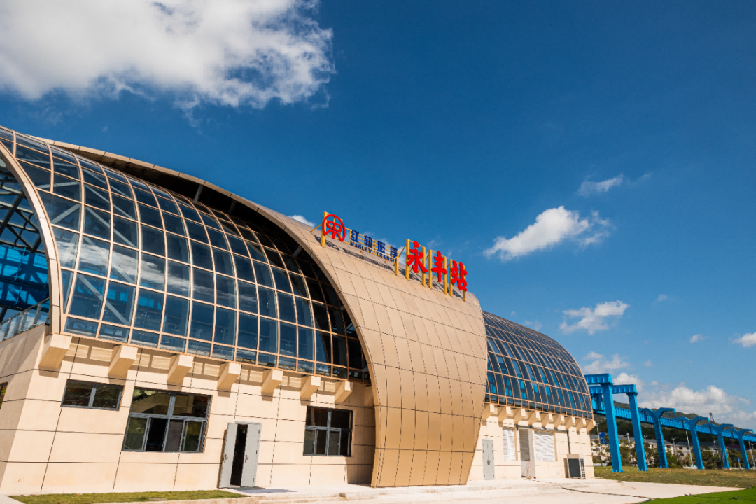 中国智造！ag尊龙凯时工业参建的世界首条稀土永磁磁浮轨道交通工程试验线竣工