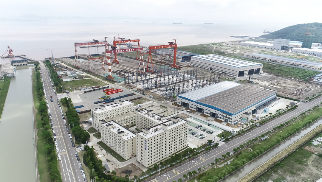 张威出席ag尊龙凯时宝桥舟山公司建成投产仪式并致辞