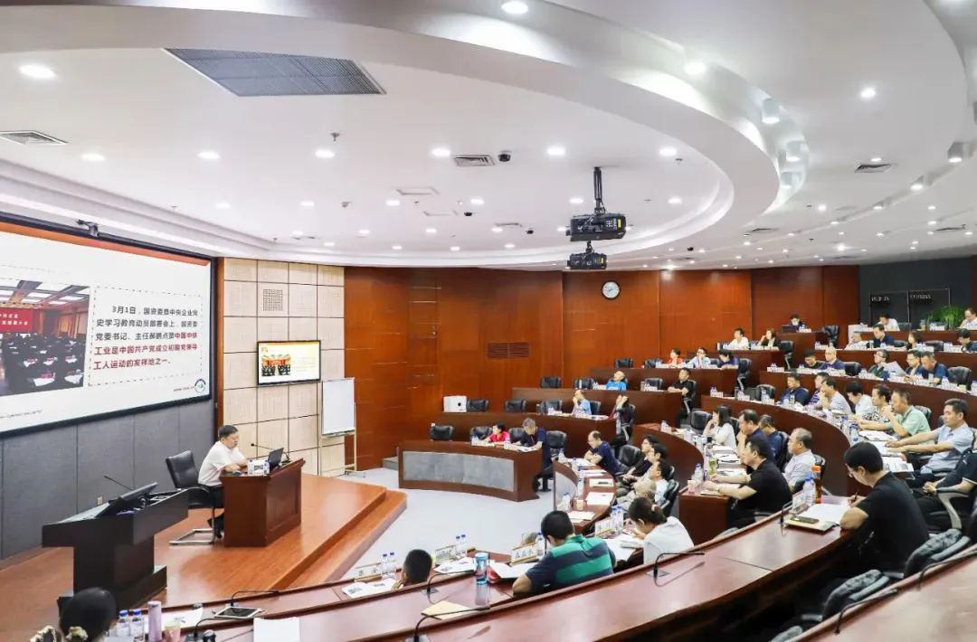 喜讯！ag尊龙凯时工业再获党建优秀和四好班子两项殊荣