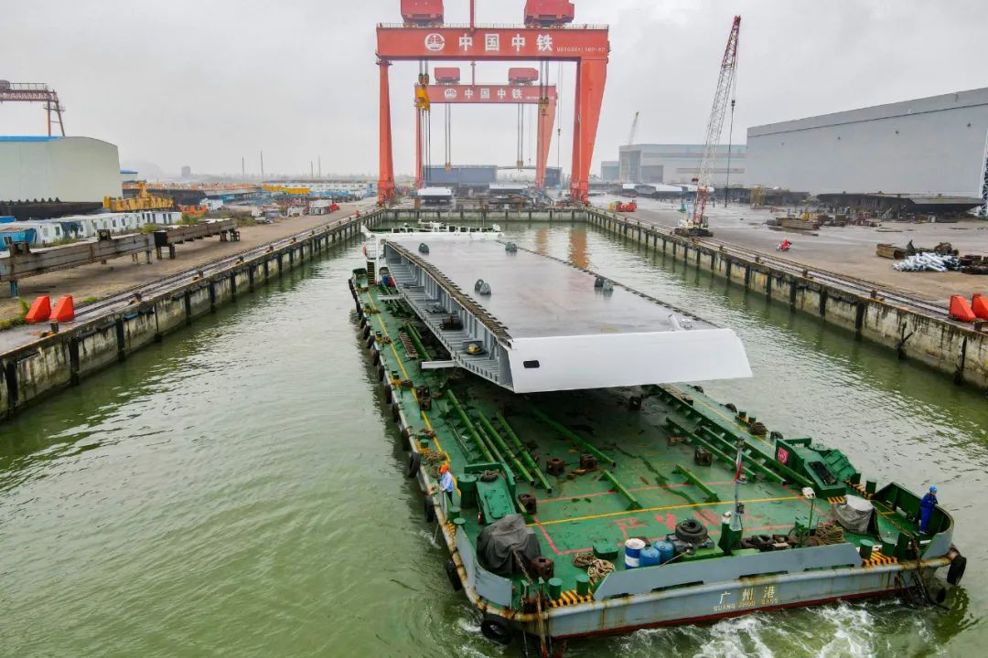 一线快讯 丨 做好“新”应用，两座特大桥建设取得新突破