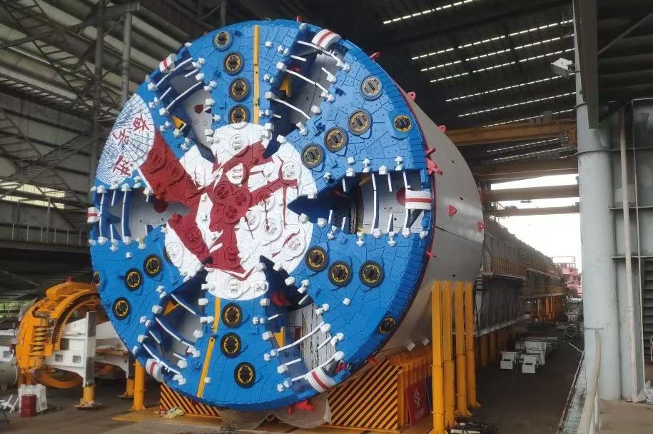 “孪生兄弟”掘进大湾区，“开拓号”率先穿越成功！