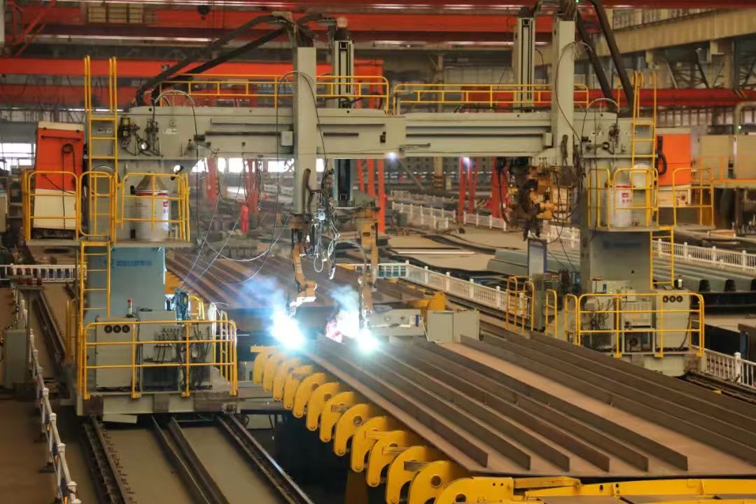 世界级跨越！常泰长江大桥正式通车