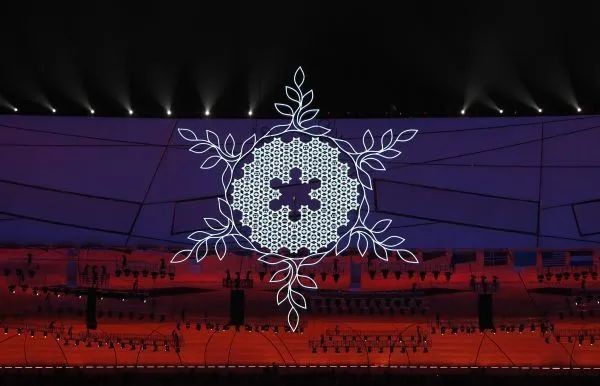 冰雪飞虹——中国作家讲述冬奥会背后的工业故事