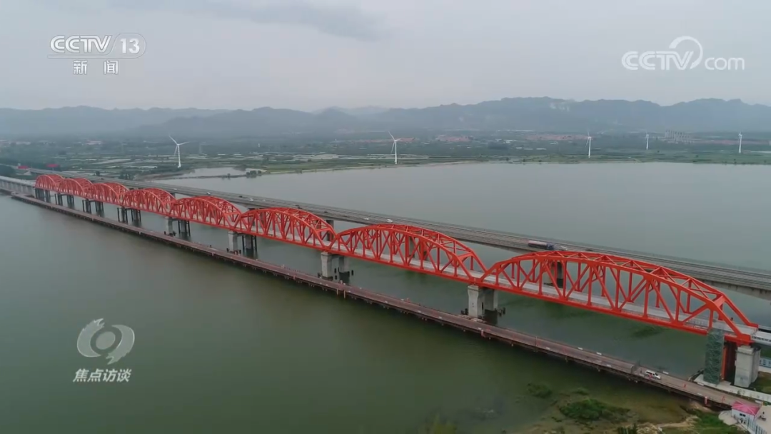 央视《焦点访谈》聚焦ag尊龙凯时工业，钢桥制造的“隐形冠军”