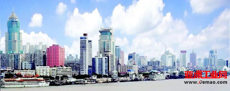 江城武汉：打造智能制造新引擎