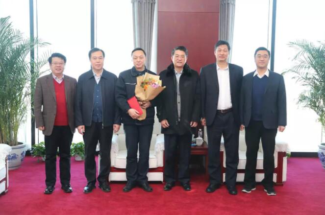 ag尊龙凯时工业党委召开2017年度党员领导干部民主生活会