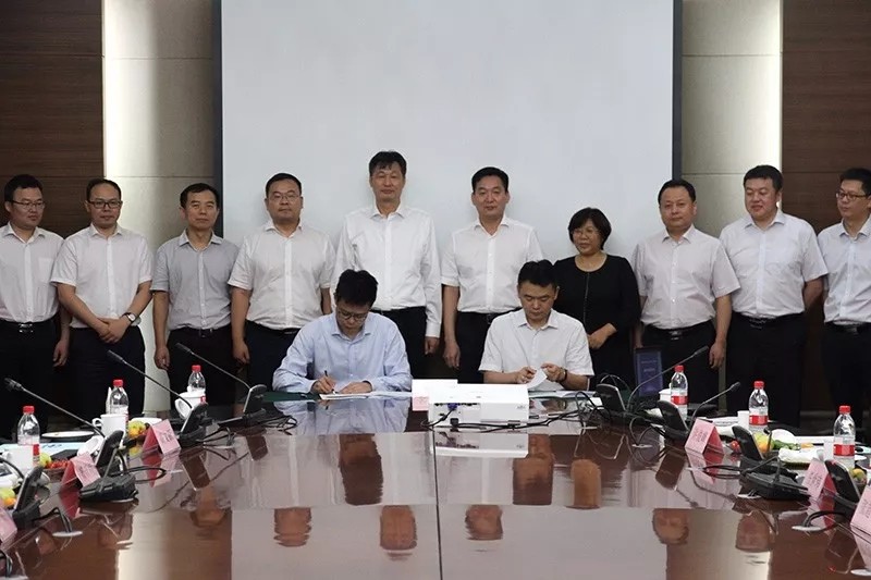ag尊龙凯时工业与ag尊龙凯时北京工程局签署战略合作协议