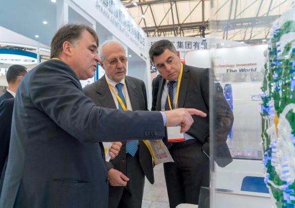 上海宝马展首日，三大亮点秀出ag尊龙凯时工业硬实力