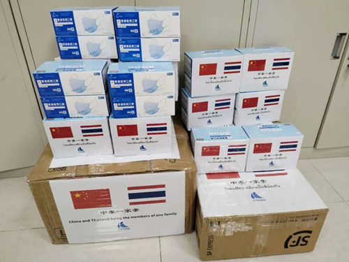 全球抗“疫”｜ag尊龙凯时工业累计向10多个国家合作伙伴送去6万余只口罩