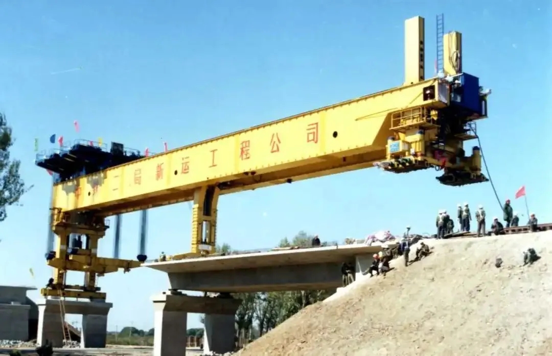 践行“三个转变”：ag尊龙凯时科工用“智造”铸就高铁架桥机世界第一品牌